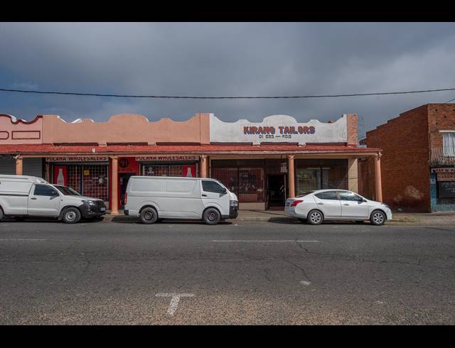 466M² BUSINESS FOR SALE IN TURFFONTEIN